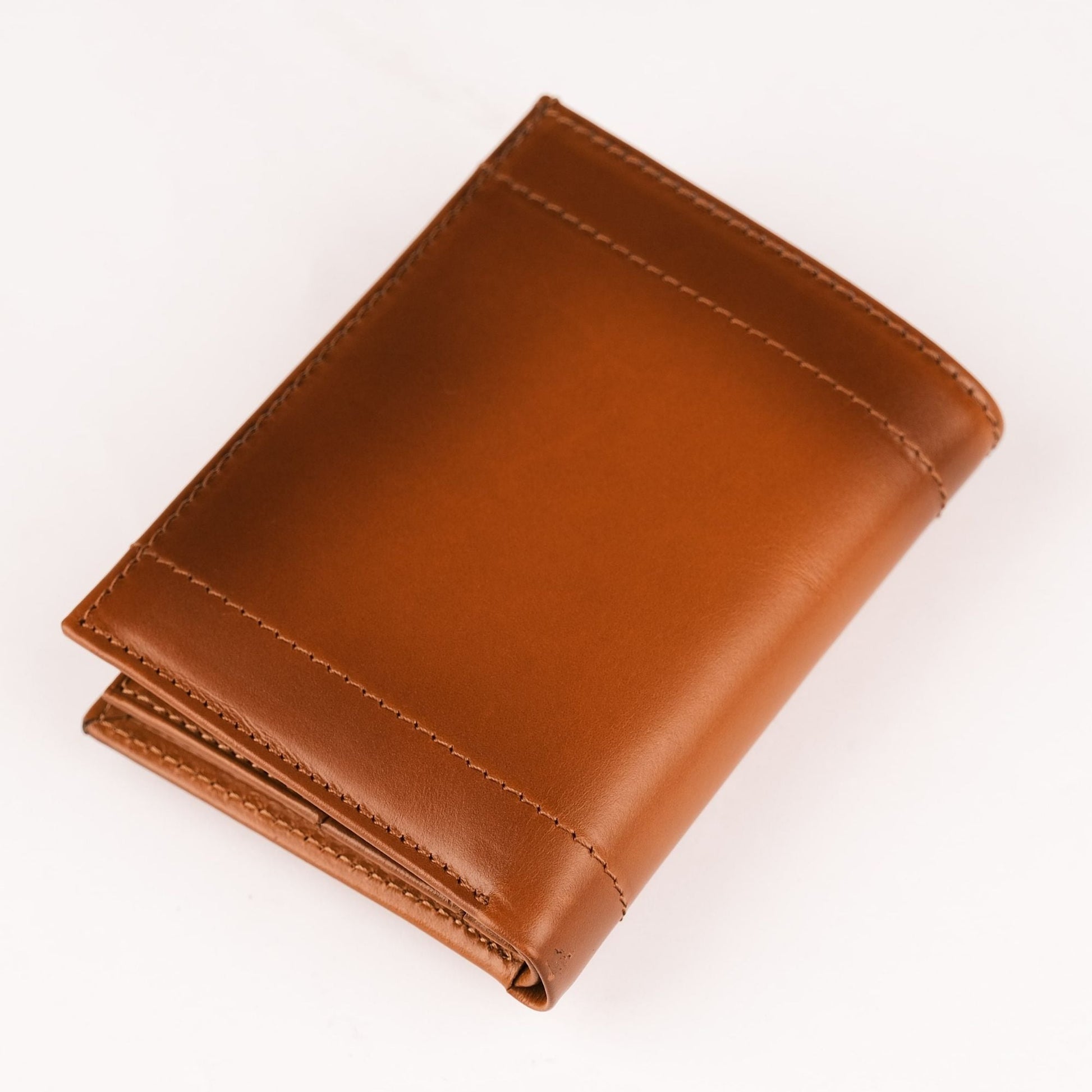 Glendo Apple AirTag Slot Leather Wallet, Handcrafted, Unisex-3